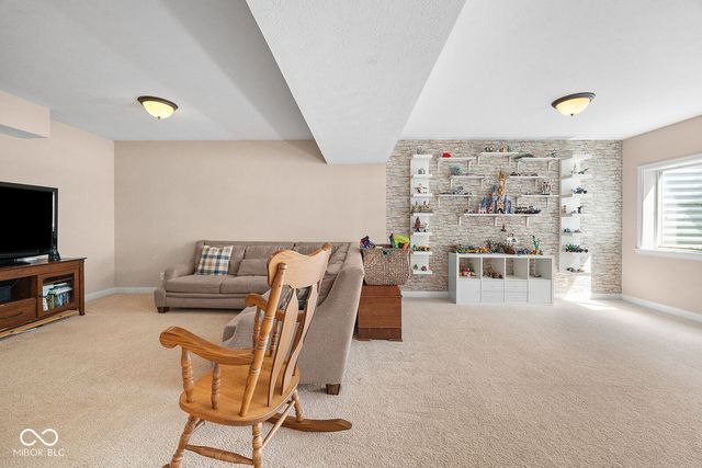 263 Gardenia Drive, West Lafayette, IN 47906