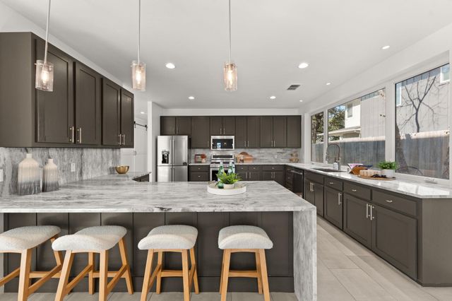 3814 Wadford ST, Austin, TX 78704