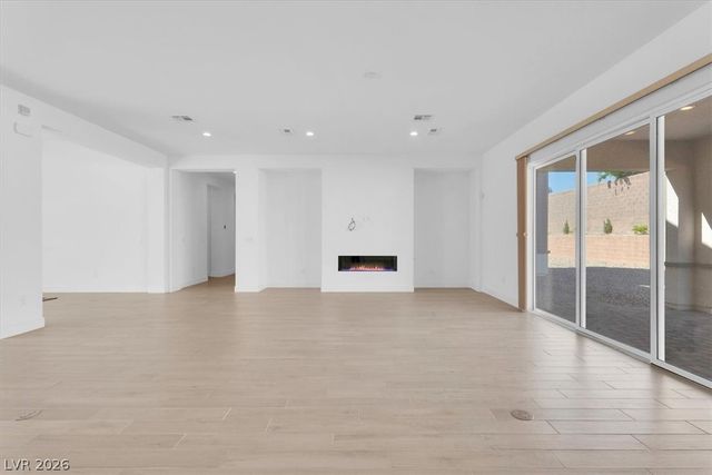 8863 Italian Trotter Court, Las Vegas, NV 89113