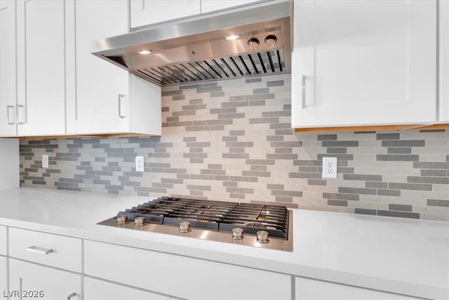 8863 Italian Trotter Court, Las Vegas, NV 89113