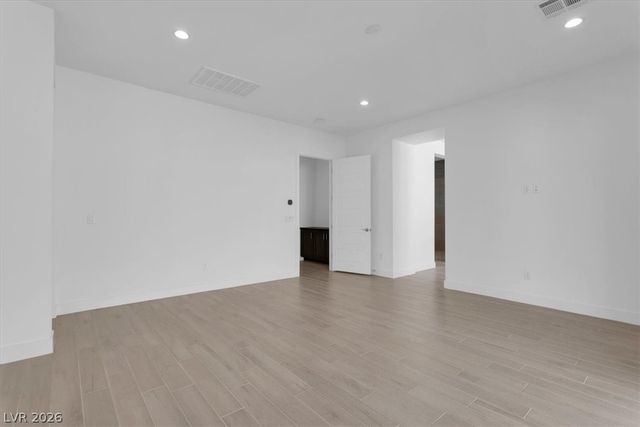 8863 Italian Trotter Court, Las Vegas, NV 89113