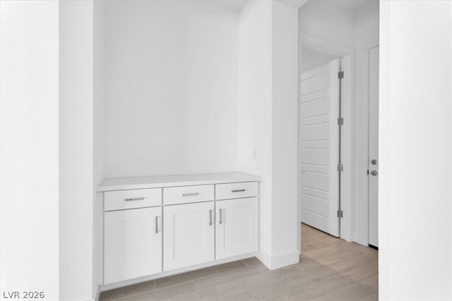 8863 Italian Trotter Court, Las Vegas, NV 89113