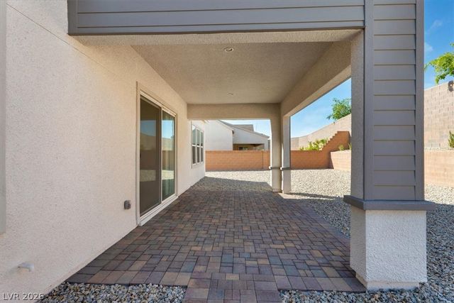 8863 Italian Trotter Court, Las Vegas, NV 89113