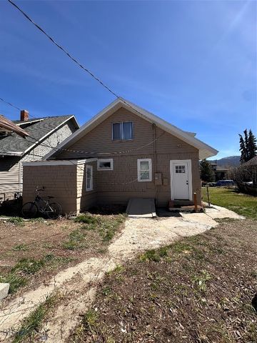 1717 Lowell Avenue, Butte, MT 59701