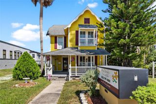 1024 W MAIN STREET, Leesburg, FL 34748