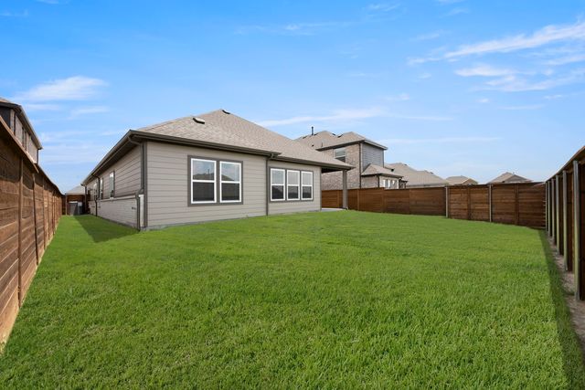 2024 Blossom Trail, Mesquite, TX 75181