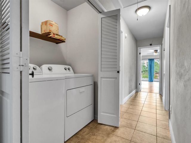 2703 Shady Lane, Webster, TX 77598