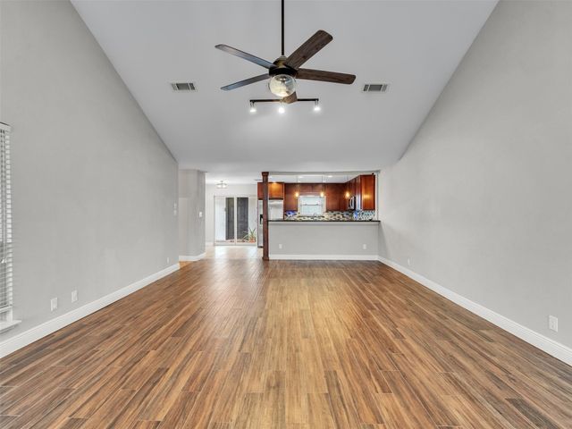 2703 Shady Lane, Webster, TX 77598