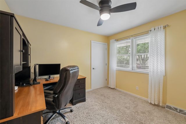 4415 Parklawn Drive, Des Moines, IA 50321