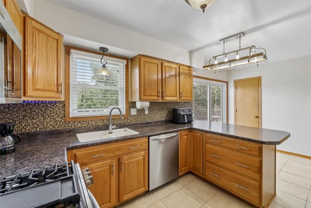 4415 Parklawn Drive, Des Moines, IA 50321