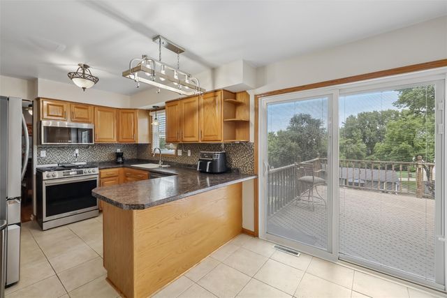 4415 Parklawn Drive, Des Moines, IA 50321
