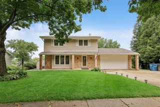 4415 Parklawn Drive, Des Moines, IA 50321