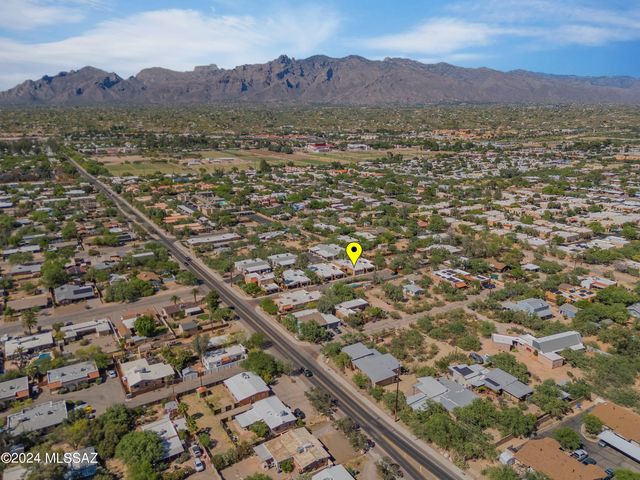 1341 E Ellis Drive, Tucson, AZ 85719
