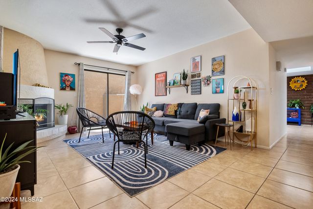 1341 E Ellis Drive, Tucson, AZ 85719