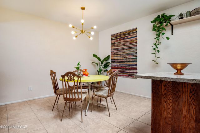1341 E Ellis Drive, Tucson, AZ 85719