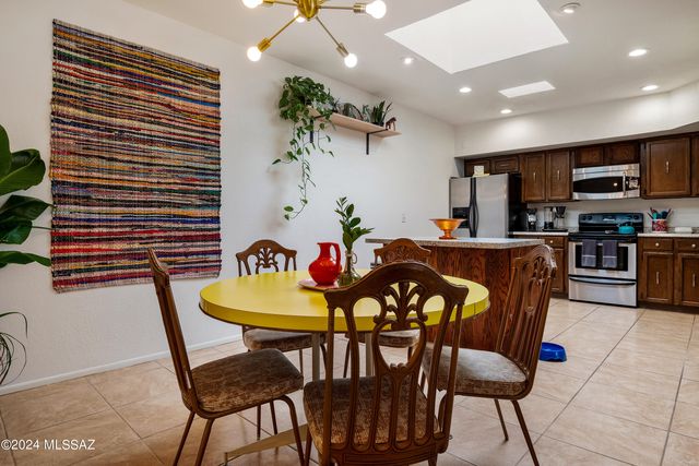1341 E Ellis Drive, Tucson, AZ 85719