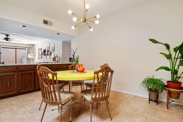 1341 E Ellis Drive, Tucson, AZ 85719