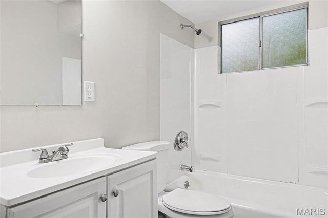 1440 Burning Tree Drive, Florissant, MO 63033