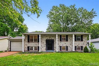 1440 Burning Tree Drive, Florissant, MO 63033