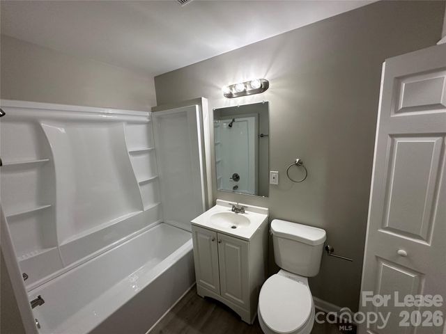 111 Hillcrest Drive, Bessemer City, NC 28016