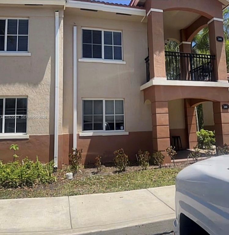 3500 Briar Bay Blvd 106, West Palm Beach, FL 33411