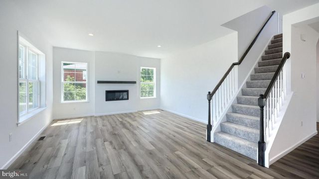 828 KIMMERLINGS RD, Lebanon, PA 17046
