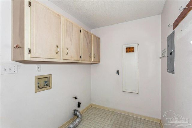 100 Oviedo St, Gulf Breeze, FL 32561