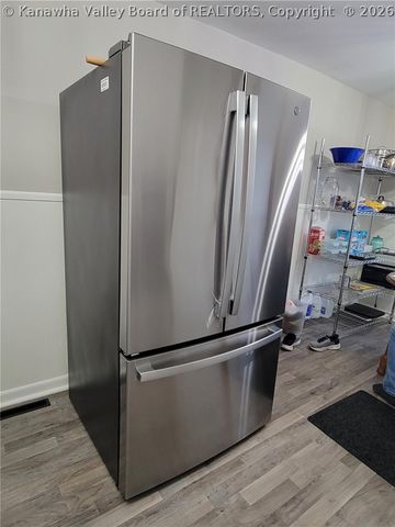 13510 Gatewood Avenue, Chesapeake, WV 25315