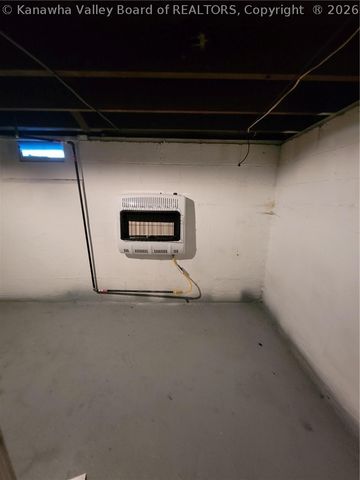 13510 Gatewood Avenue, Chesapeake, WV 25315