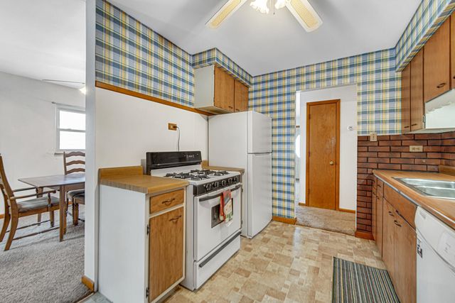 227 N Wright Street, Griffith, IN 46319