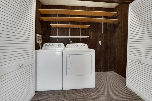 227 N Wright Street, Griffith, IN 46319