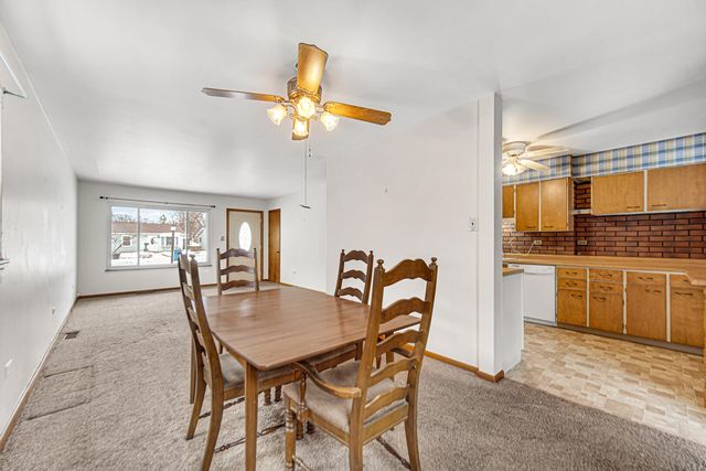 227 N Wright Street, Griffith, IN 46319