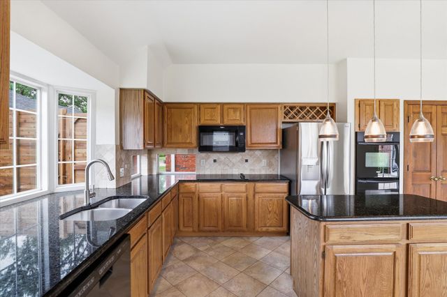 3713 Legendary Lane, Plano, TX 75023