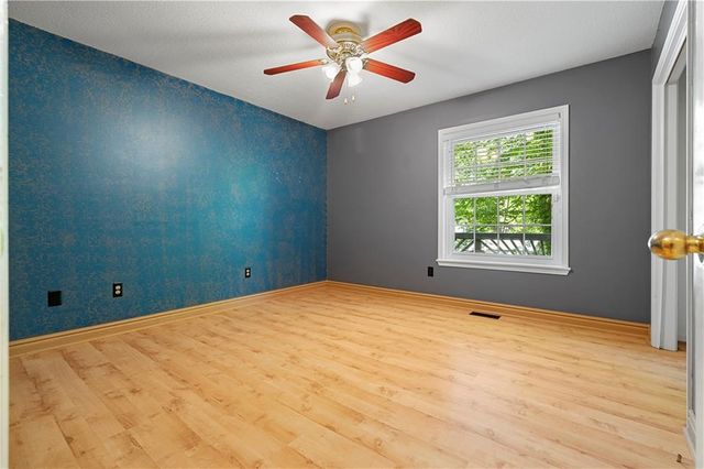 4520 Forest Green Drive, Sugar Hill, GA 30518