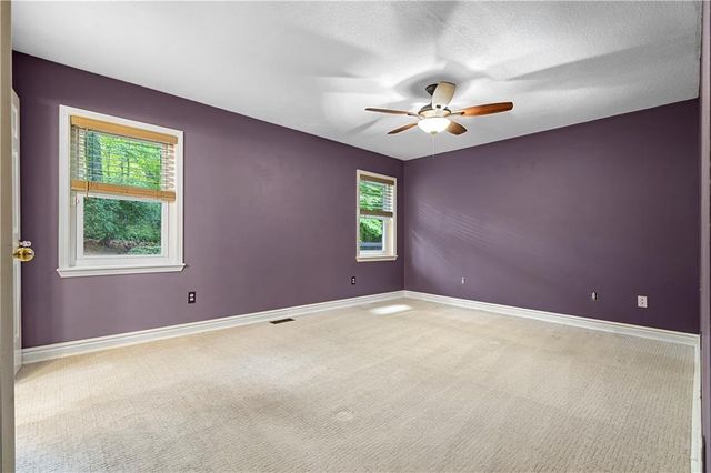 4520 Forest Green Drive, Sugar Hill, GA 30518