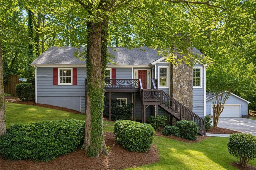 4520 Forest Green Drive, Sugar Hill, GA 30518