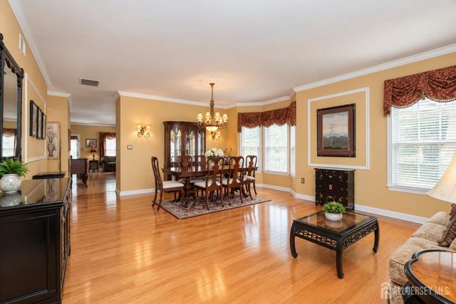 33 George W Helme Drive, Helmetta, NJ 08828