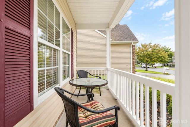 33 George W Helme Drive, Helmetta, NJ 08828
