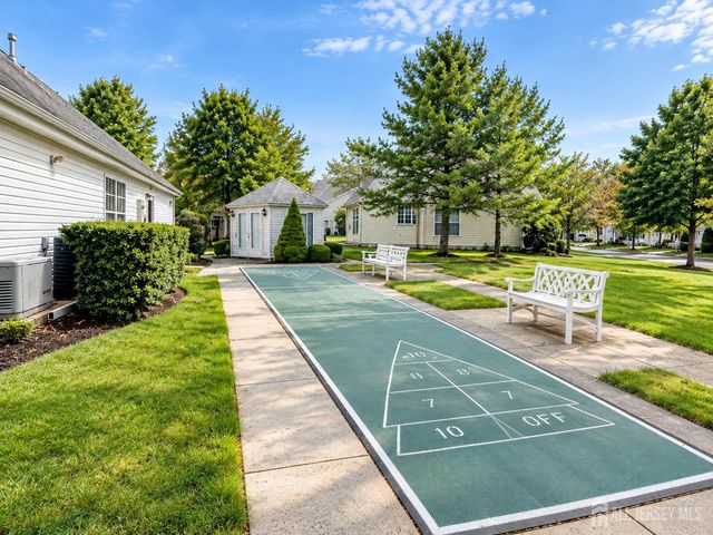33 George W Helme Drive, Helmetta, NJ 08828