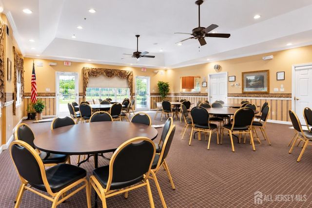 33 George W Helme Drive, Helmetta, NJ 08828