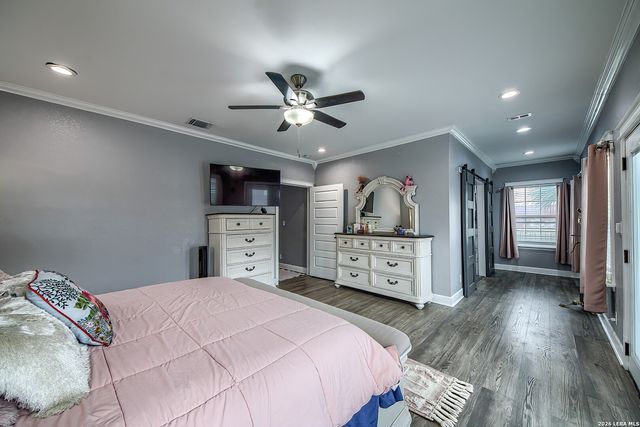 1002 W French Place, San Antonio, TX 78212