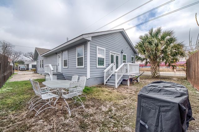 1002 W French Place, San Antonio, TX 78212