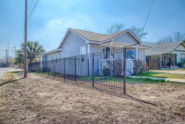 1002 W French Place, San Antonio, TX 78212