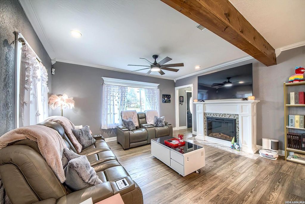 1002 W French Place, San Antonio, TX 78212
