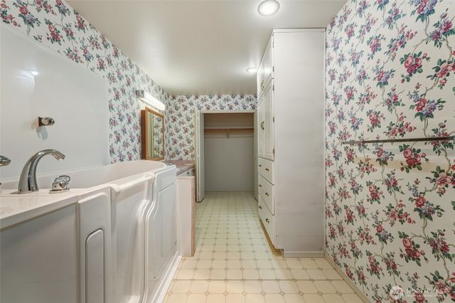 1810 Highland Road, Walla Walla, WA 99362