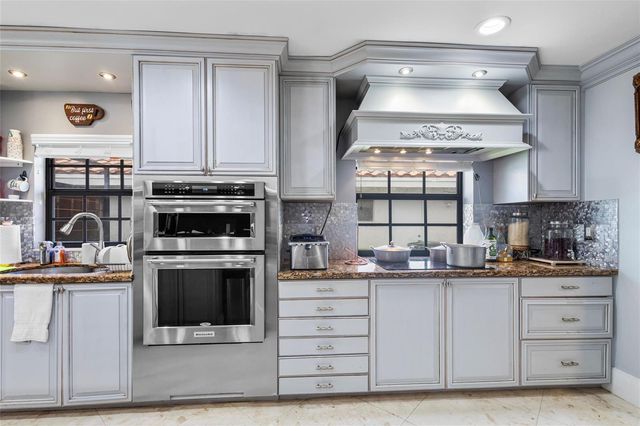 5223 Deerhurst Crescent Circle, Boca Raton, FL 33486
