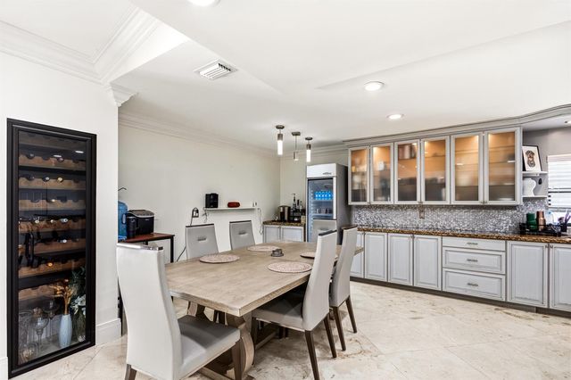 5223 Deerhurst Crescent Circle, Boca Raton, FL 33486