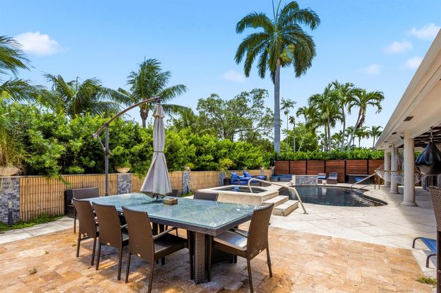 5223 Deerhurst Crescent Circle, Boca Raton, FL 33486