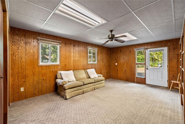 5 Daisy Court, Airmont, NY 10901