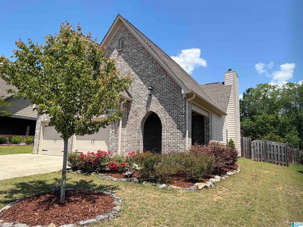 1097 GARNET DRIVE, Calera, AL 35040